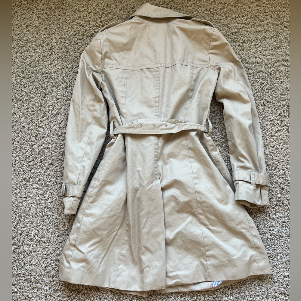 Banana Republic petite trench coat - Picture 6 of 8